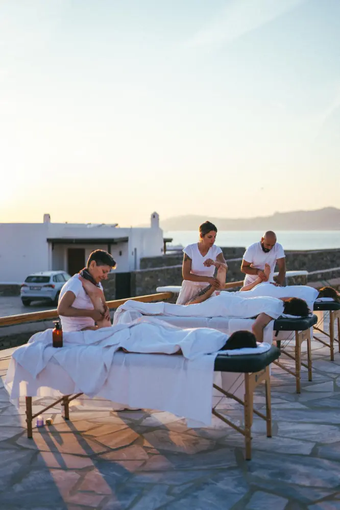 Massage therapy experience in Mykonos - Photo 18