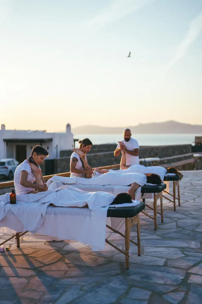Massage therapy experience in Mykonos - Photo 19