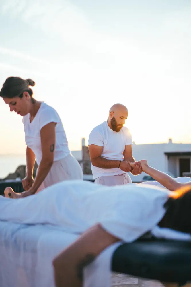 Massage therapy experience in Mykonos - Photo 22