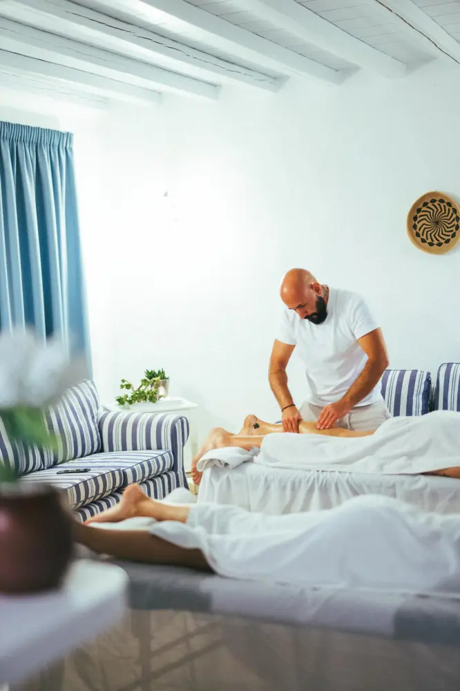 Massage therapy experience in Mykonos - Photo 36